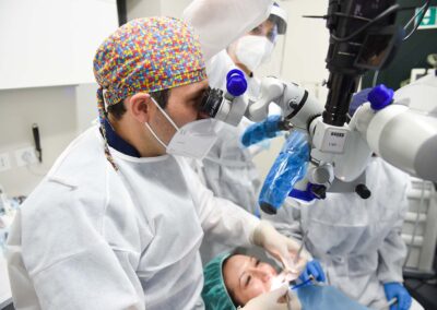 Operazione di Chirurgia orale con microscopio - Studio Dentistico Dottor Boglioni