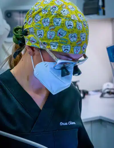 Dottoressa Chiara Gisolo durante una operazione